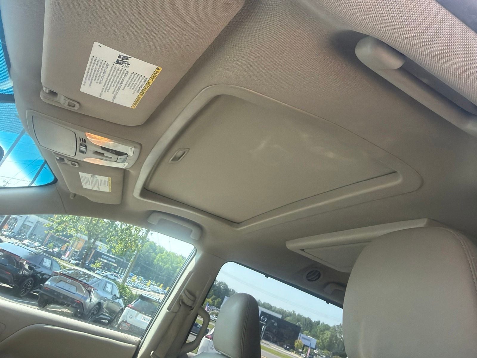 2015 Toyota Sienna XLE Premium 8 Passenger