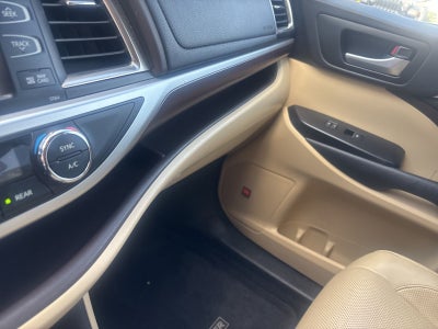 2014 Toyota Highlander Limited Platinum V6