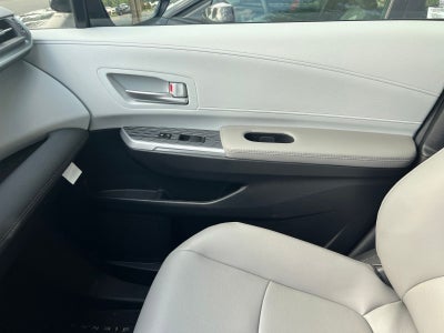 2025 Toyota Sienna XLE 8 Passenger