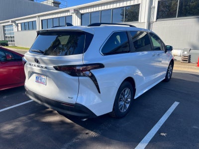 2026 Toyota Sienna XLE