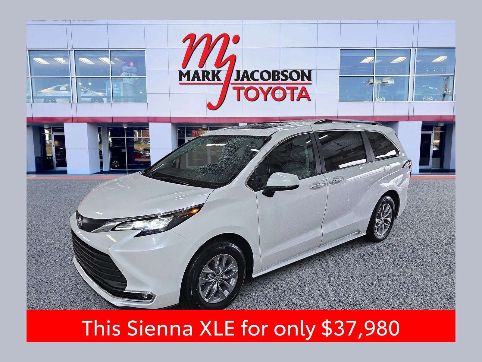 2024 Toyota Sienna XLE 7 Passenger