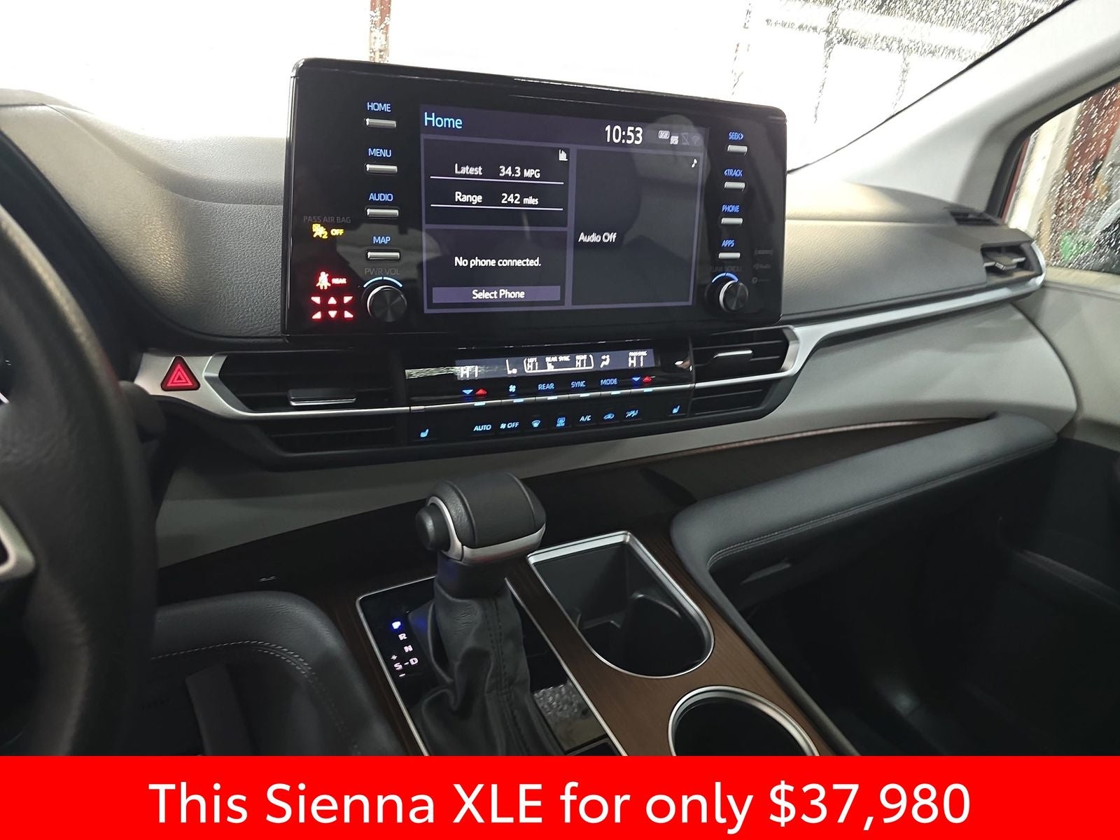 2024 Toyota Sienna XLE 7 Passenger