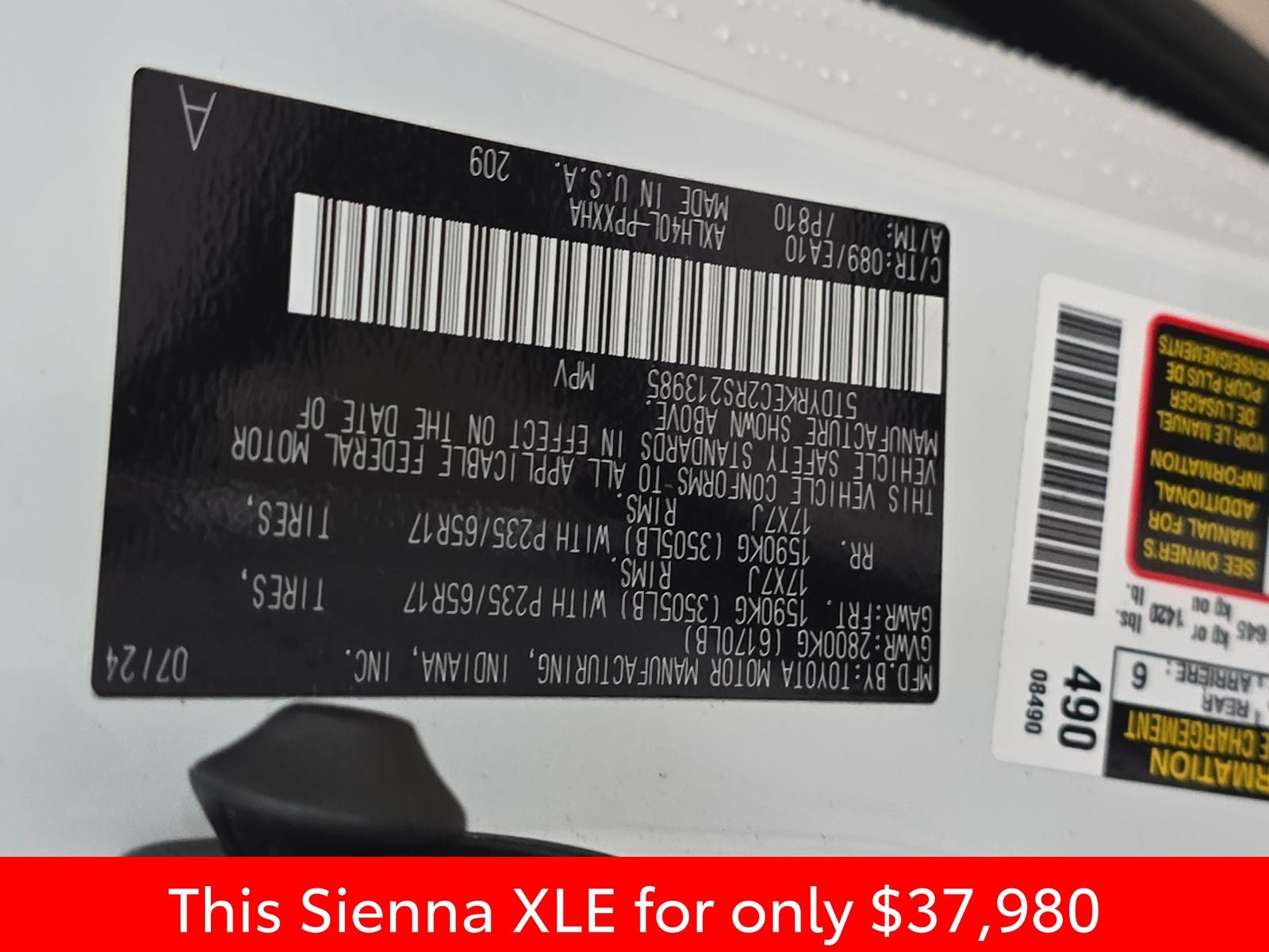 2024 Toyota Sienna XLE 7 Passenger