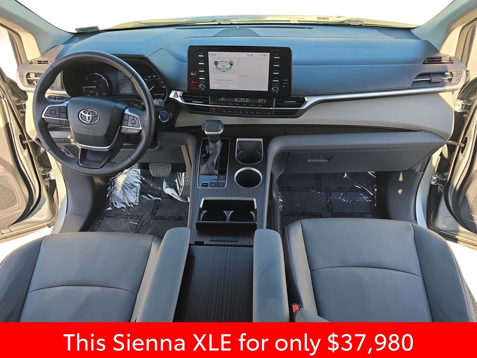 2023 Toyota Sienna XLE