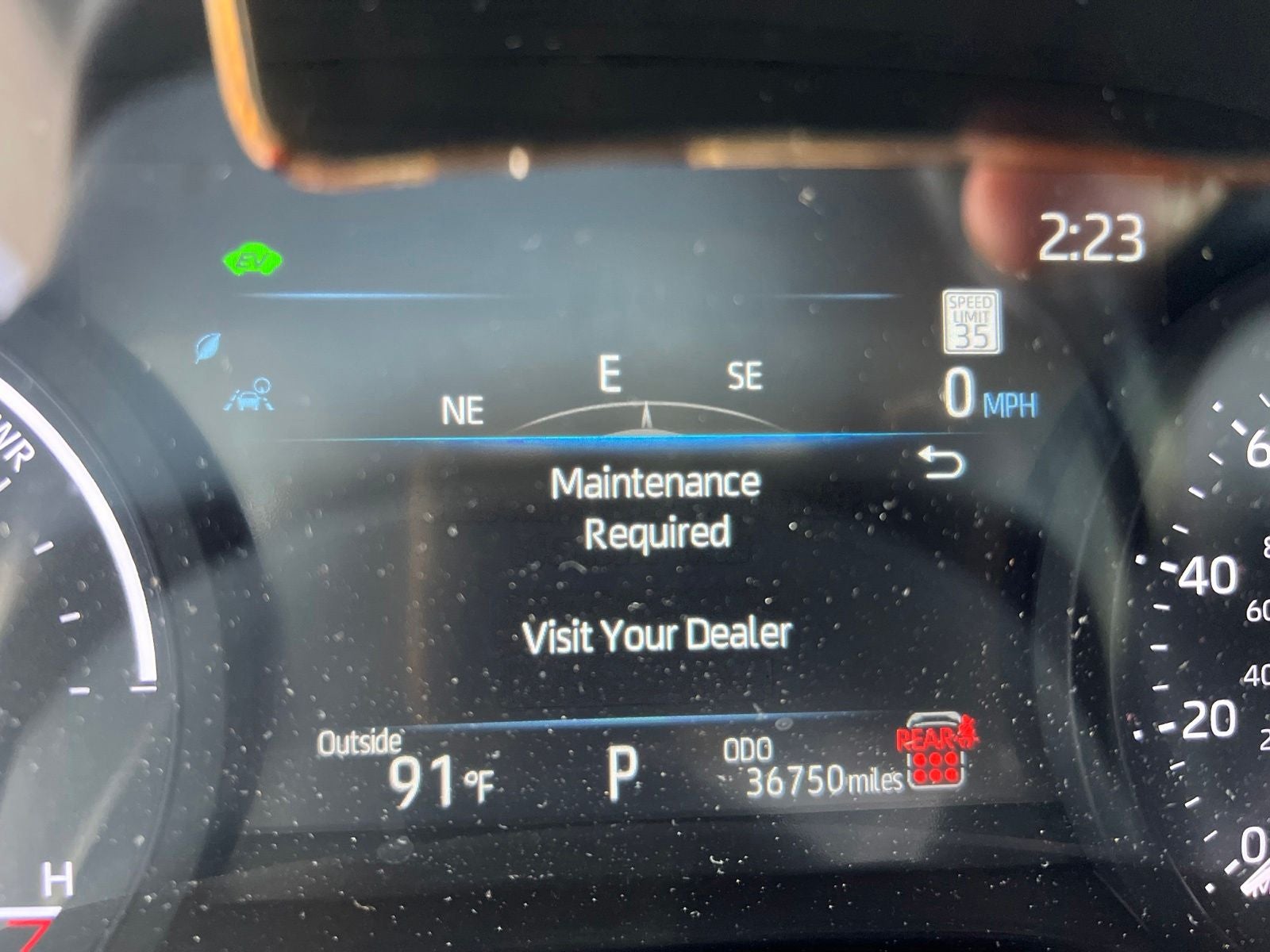 2025 Toyota Sienna XLE 8 Passenger