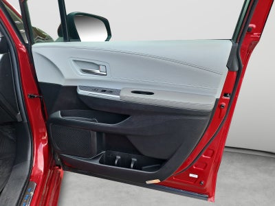 2025 Toyota Sienna XLE 8 Passenger