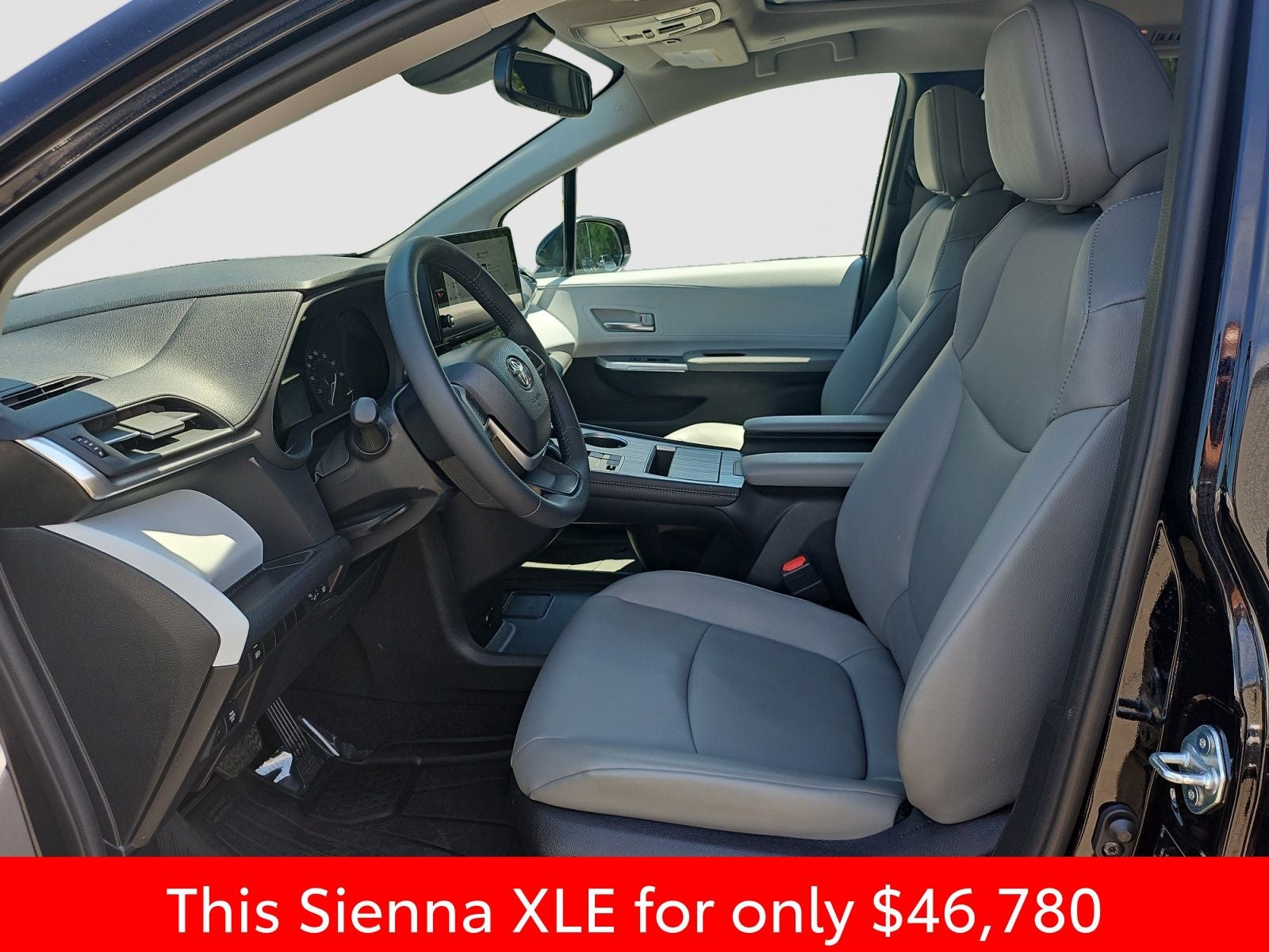2025 Toyota Sienna XLE 8 Passenger