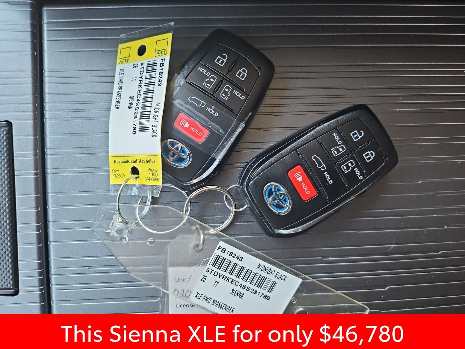2025 Toyota Sienna XLE 8 Passenger