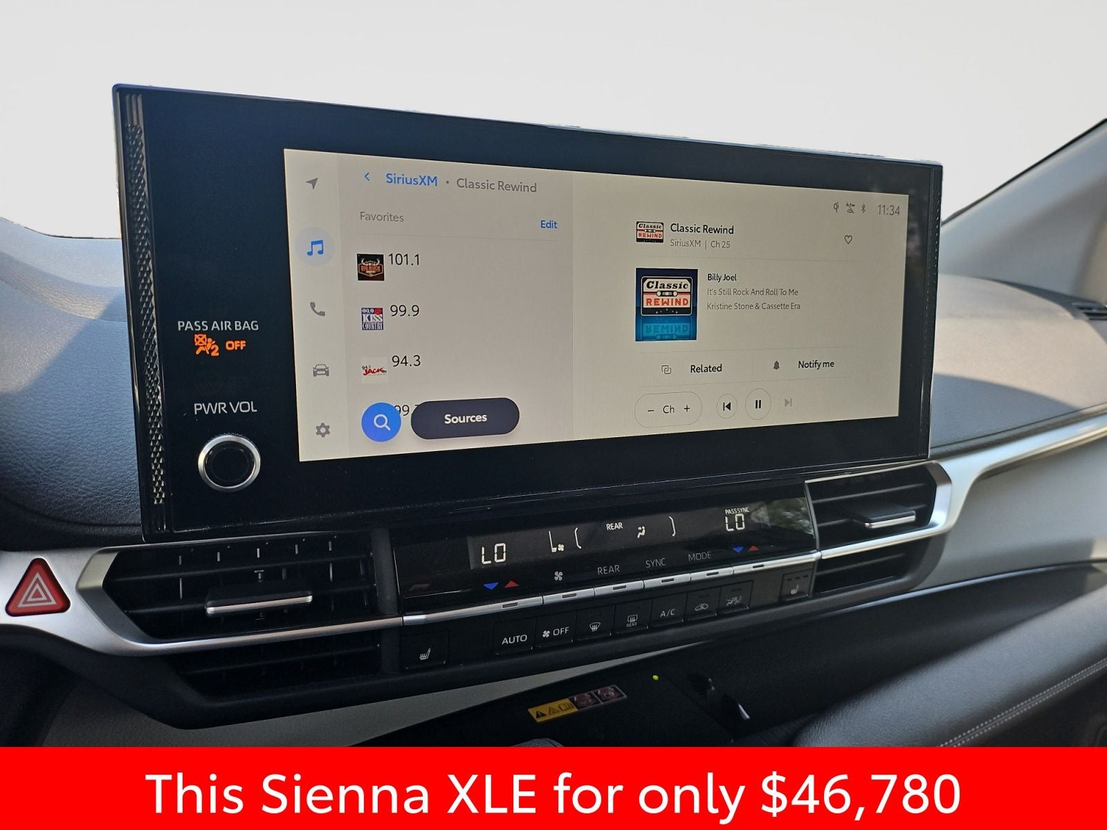 2025 Toyota Sienna XLE 8 Passenger