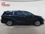 2025 Toyota Sienna XLE 8 Passenger