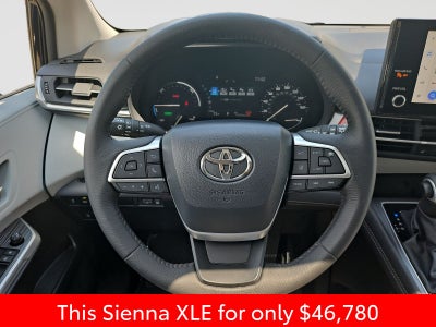 2025 Toyota Sienna XLE 8 Passenger