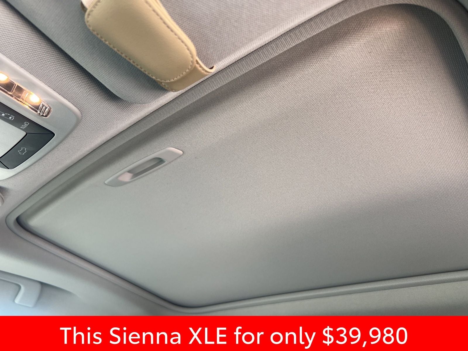 2023 Toyota Sienna XLE