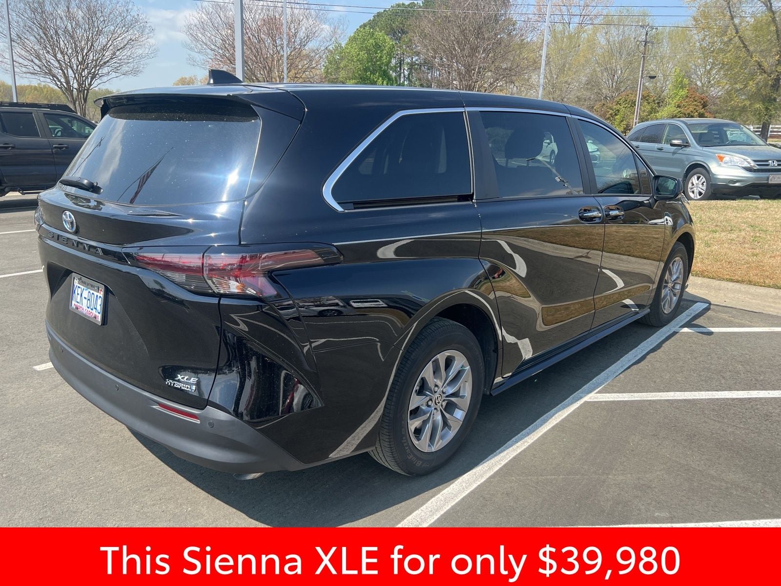 2023 Toyota Sienna XLE