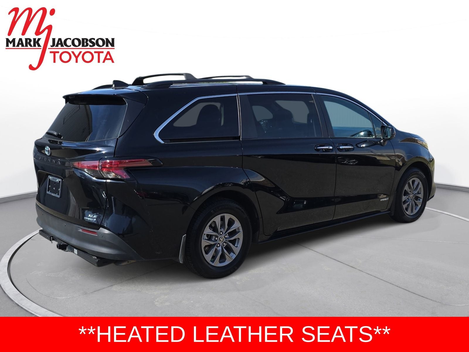 2021 Toyota Sienna XLE 7 Passenger
