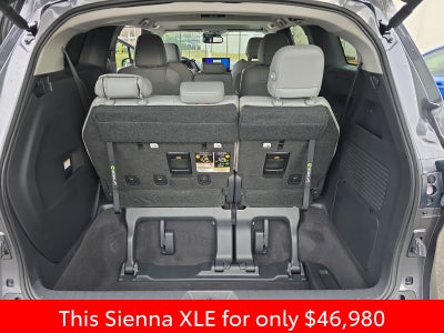 2025 Toyota Sienna XLE 8 Passenger