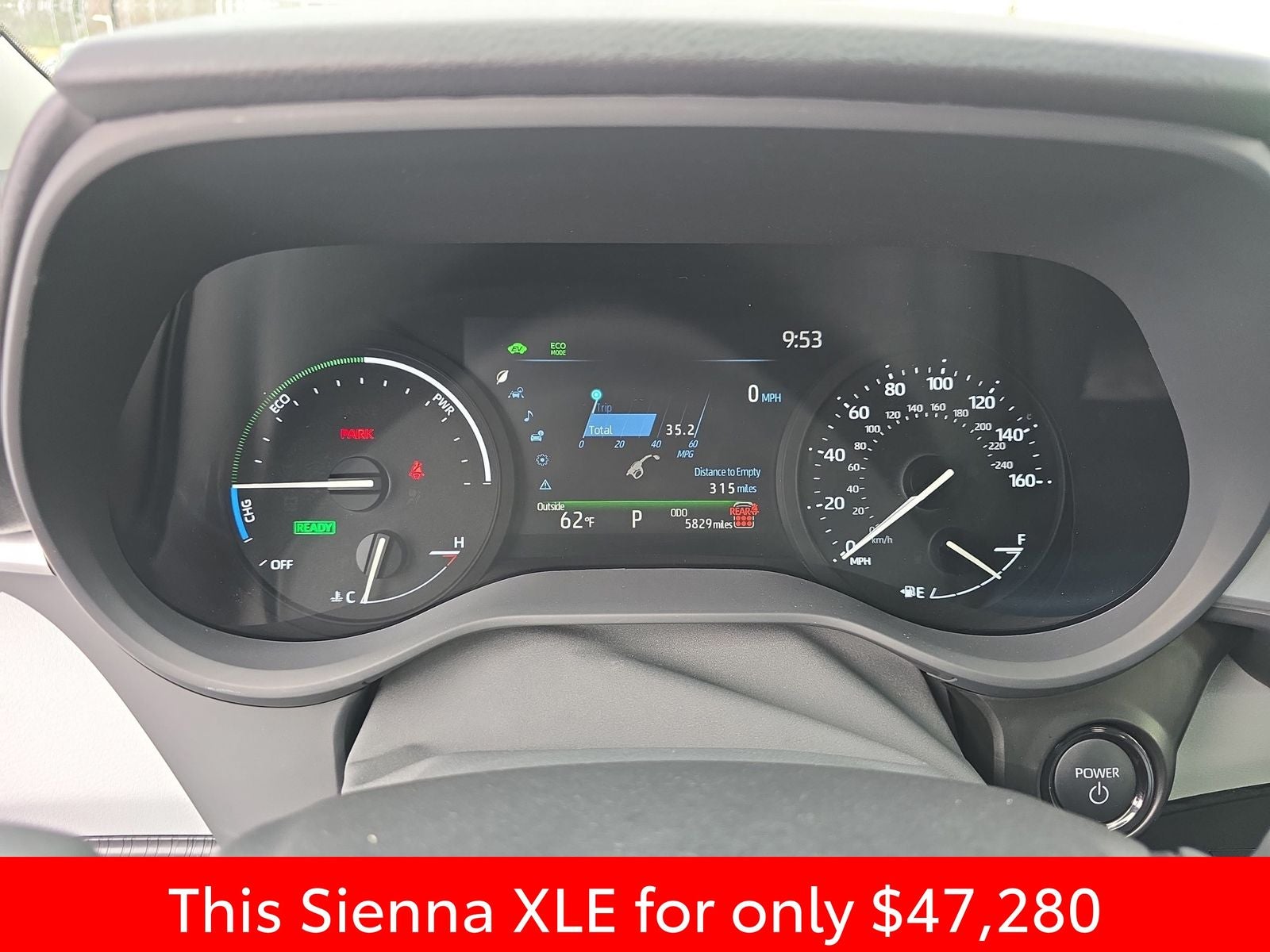 2025 Toyota Sienna XLE 8 Passenger