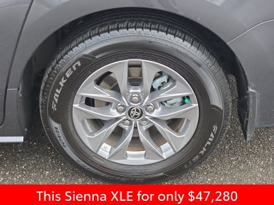 2025 Toyota Sienna XLE 8 Passenger