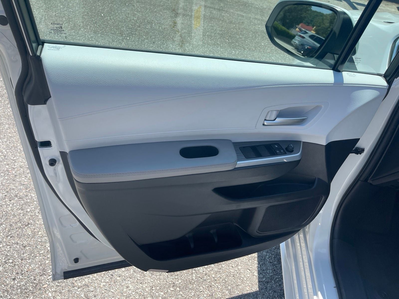 2025 Toyota Sienna XLE 7 Passenger