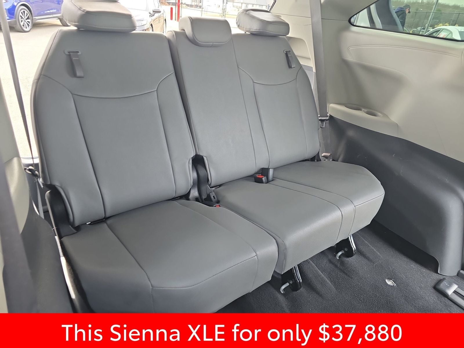 2024 Toyota Sienna XLE 7 Passenger