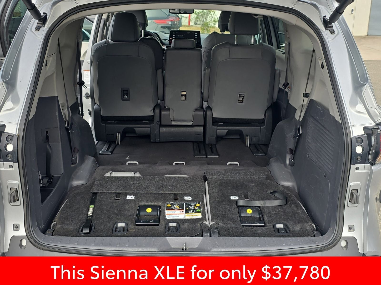 2024 Toyota Sienna XLE 7 Passenger