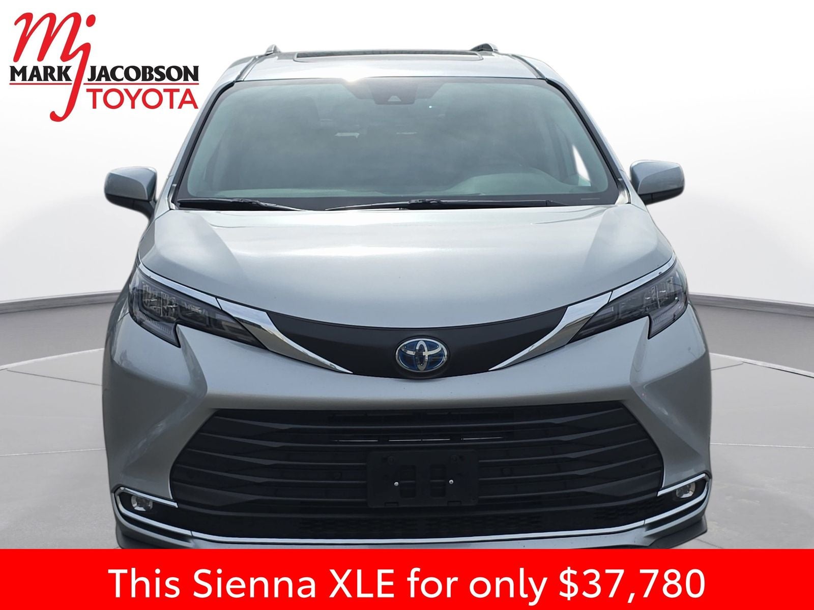 2024 Toyota Sienna XLE 7 Passenger