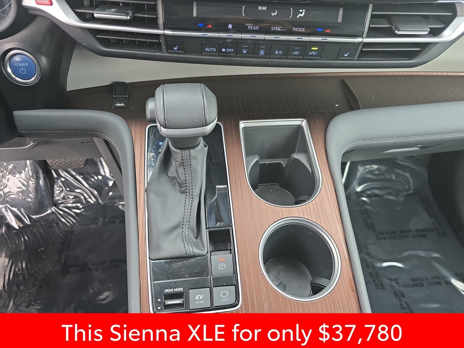 2024 Toyota Sienna XLE 7 Passenger