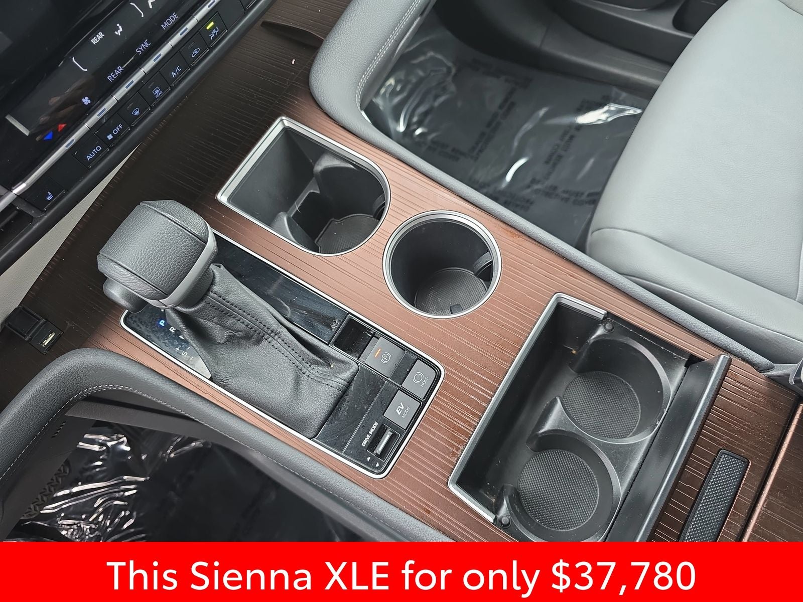 2024 Toyota Sienna XLE 7 Passenger