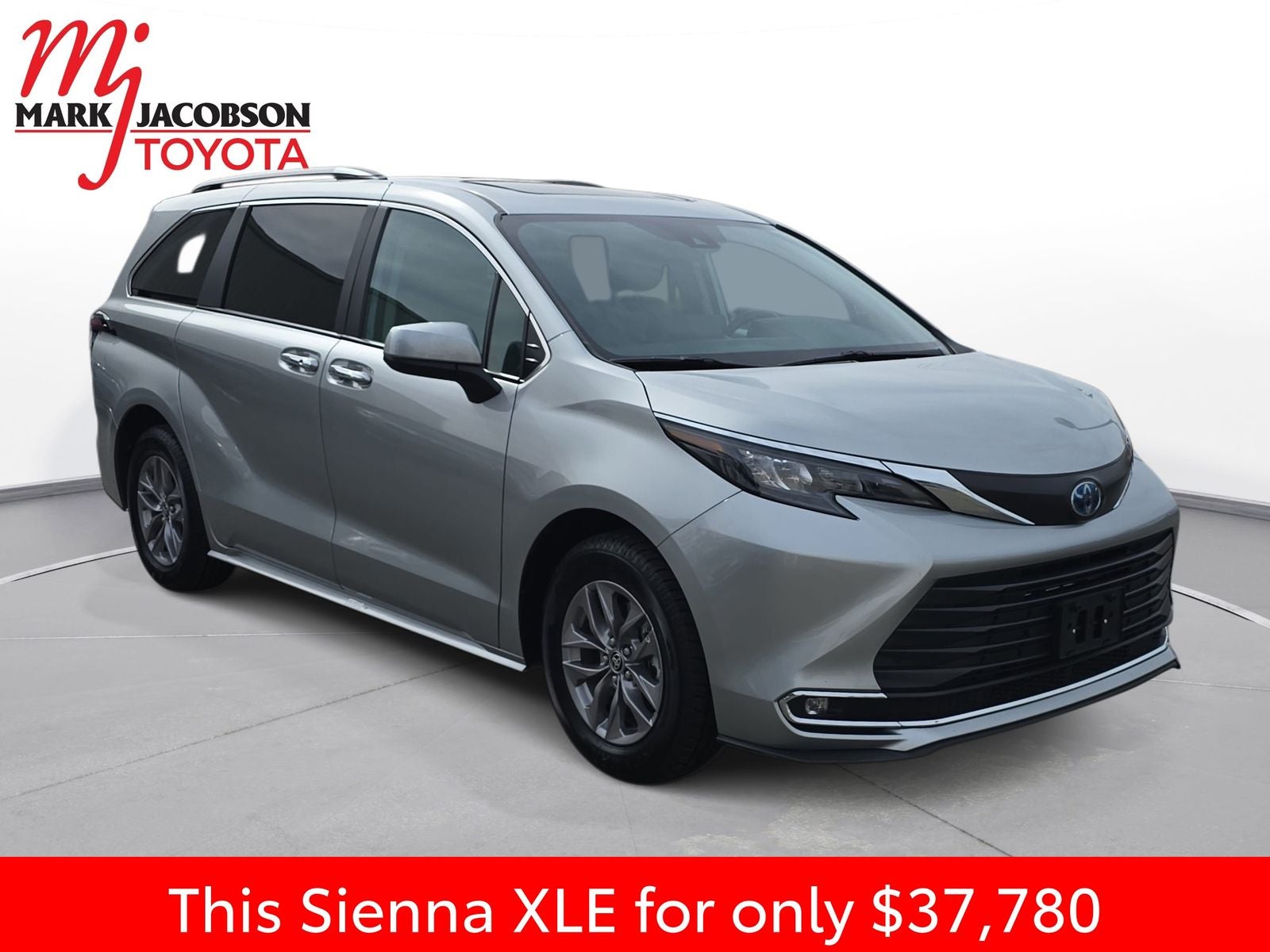 2024 Toyota Sienna XLE 7 Passenger