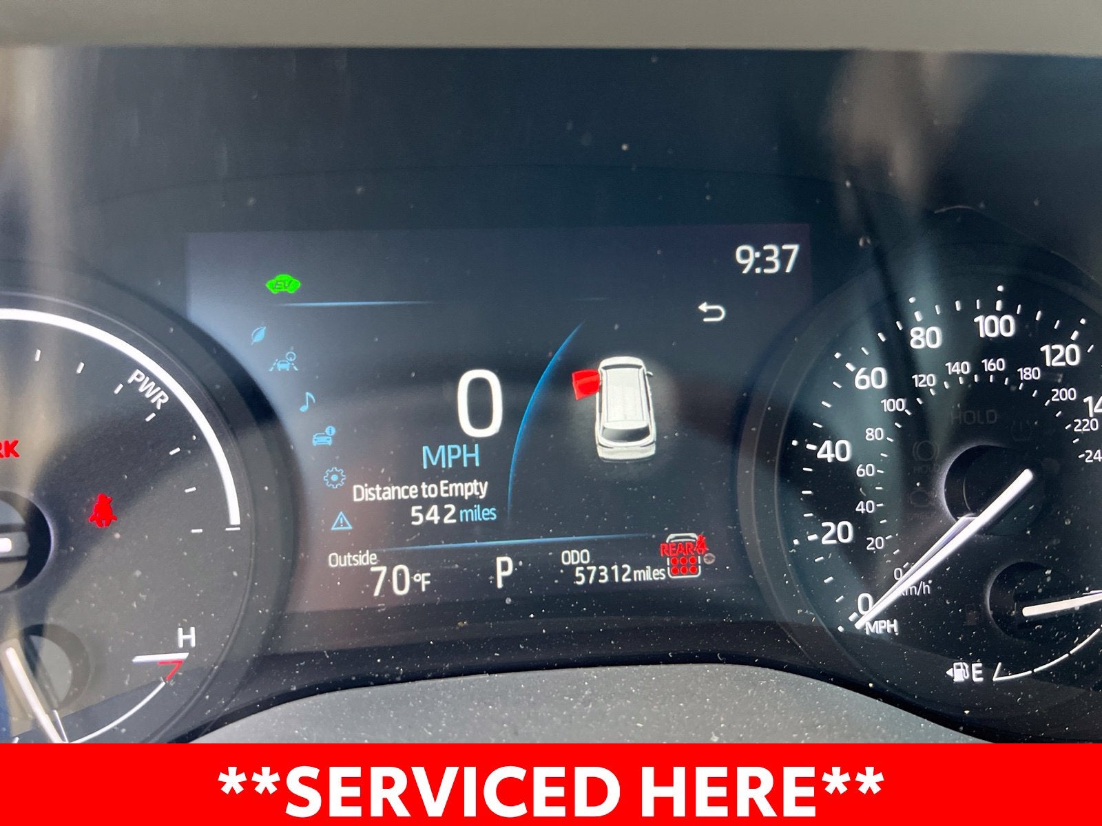 2025 Toyota Sienna XLE 8 Passenger