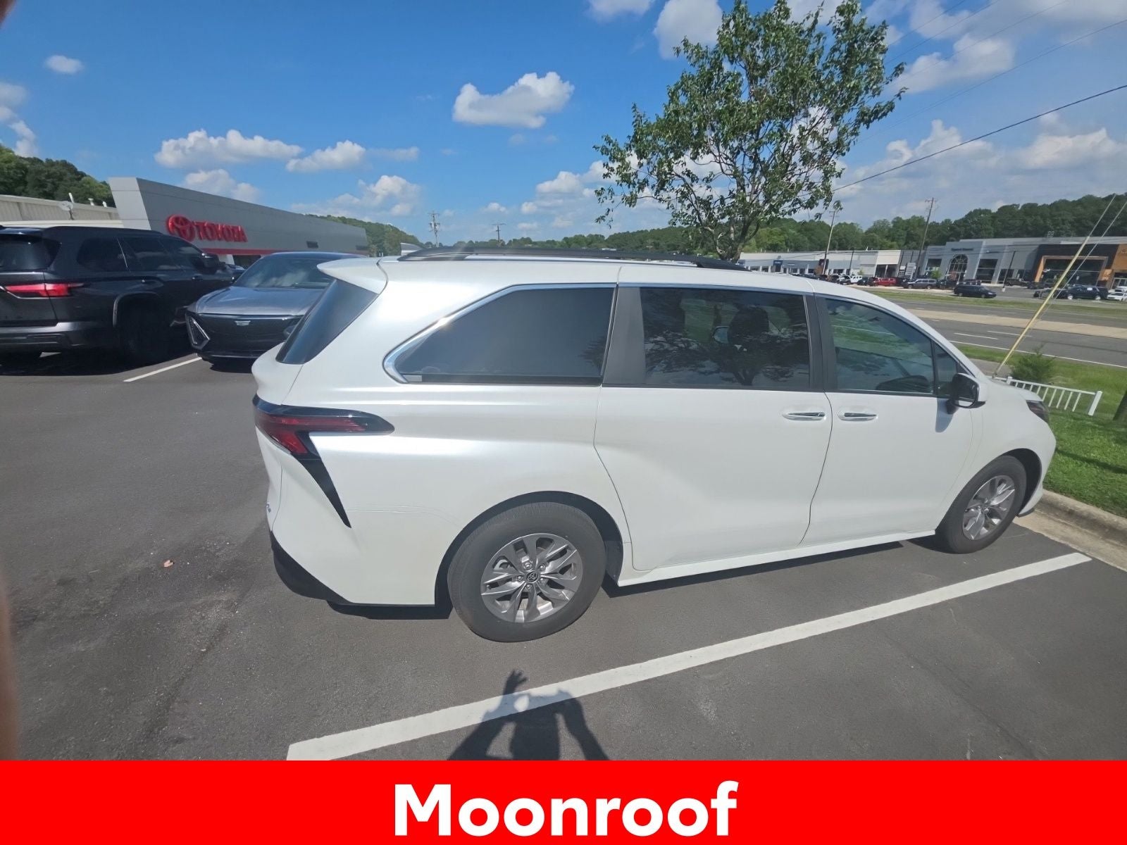 2025 Toyota Sienna XLE