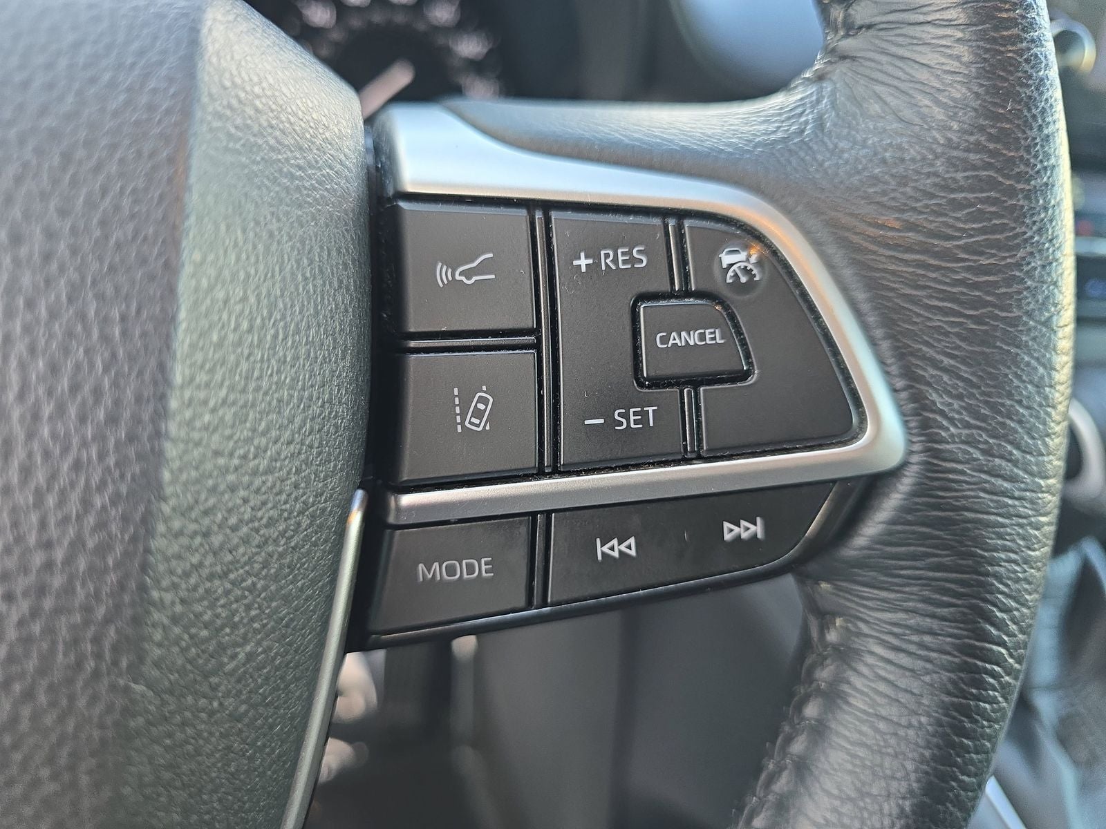 2022 Toyota Sienna XLE 7 Passenger