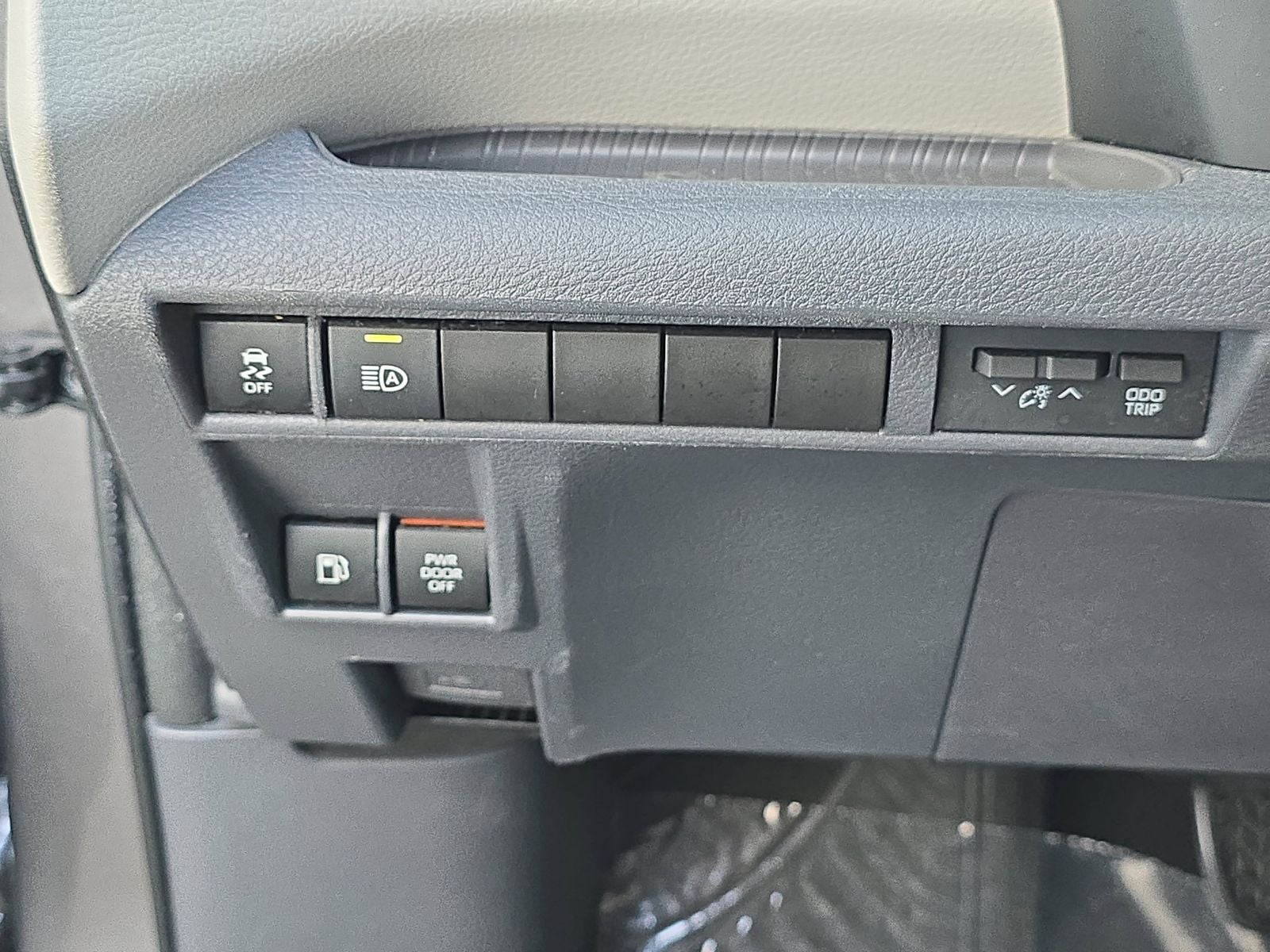 2022 Toyota Sienna XLE 7 Passenger