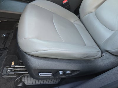 2022 Toyota Sienna XLE 7 Passenger