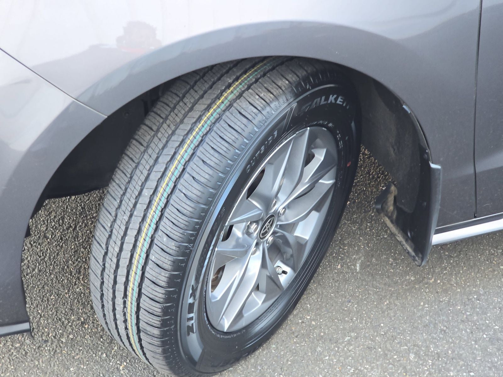 2022 Toyota Sienna XLE 7 Passenger