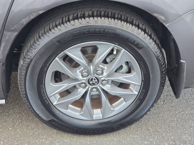 2022 Toyota Sienna XLE 7 Passenger