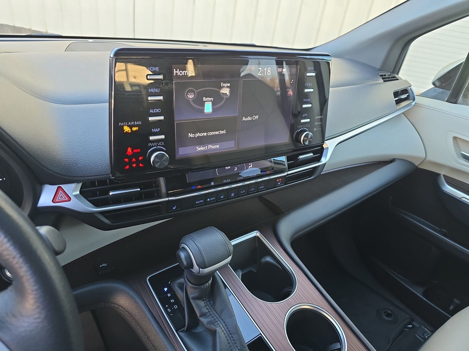 2022 Toyota Sienna XLE 7 Passenger