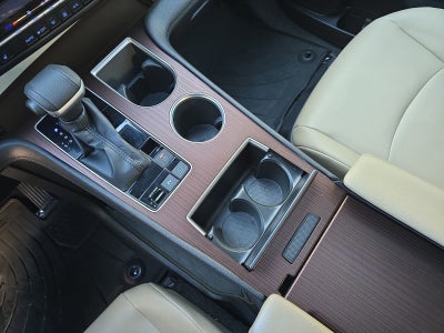 2022 Toyota Sienna XLE 7 Passenger