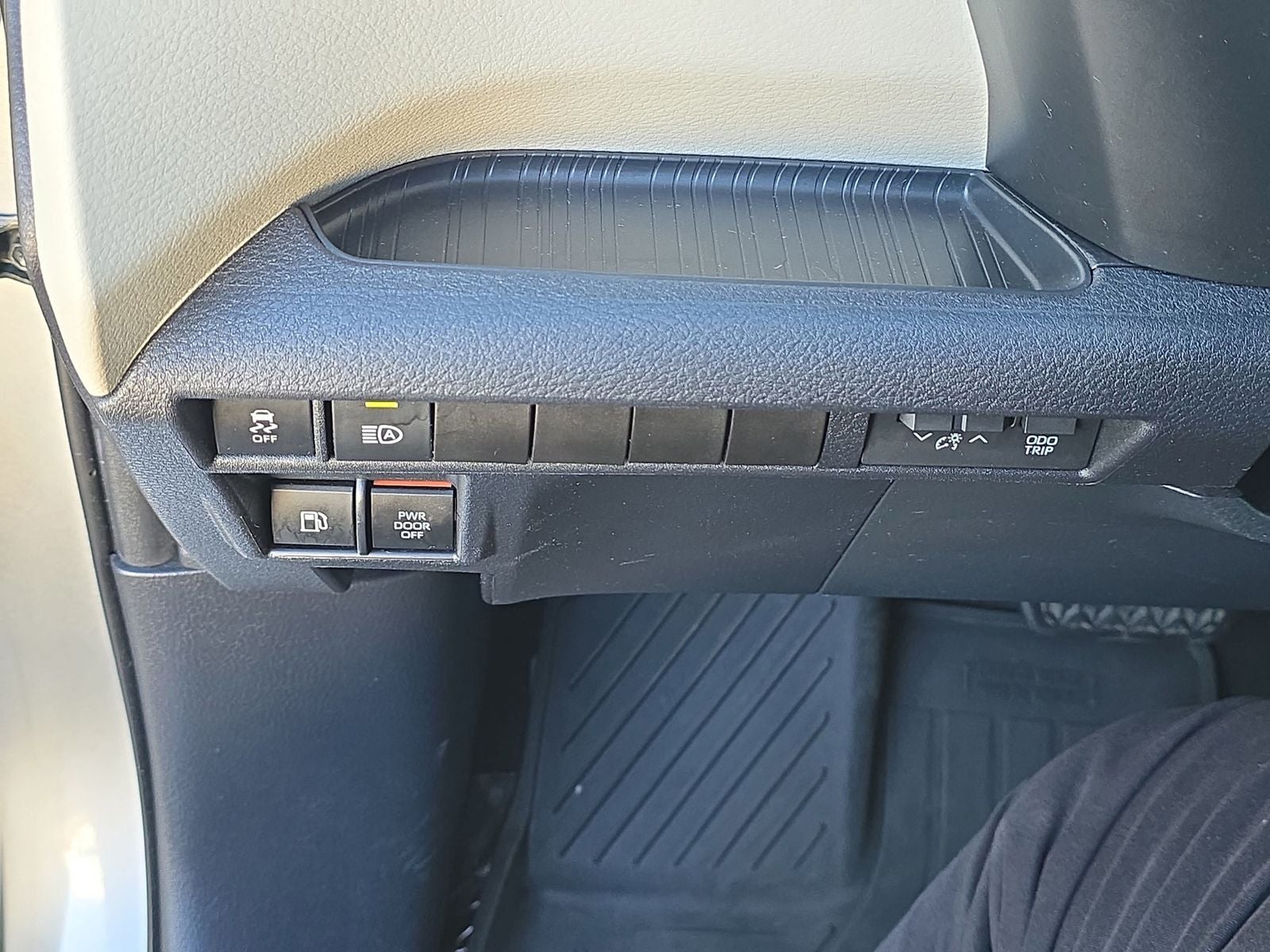 2022 Toyota Sienna XLE 7 Passenger