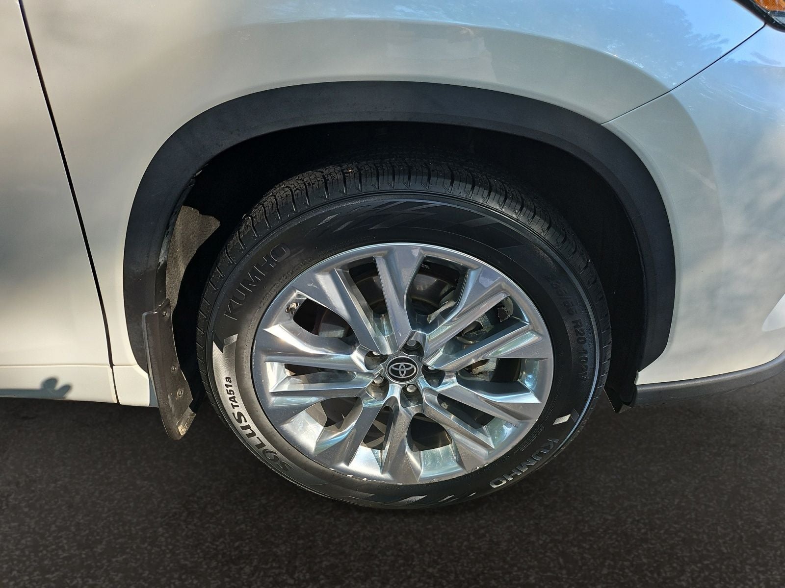 2022 Toyota Highlander Limited