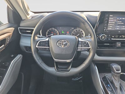 2022 Toyota Highlander Limited