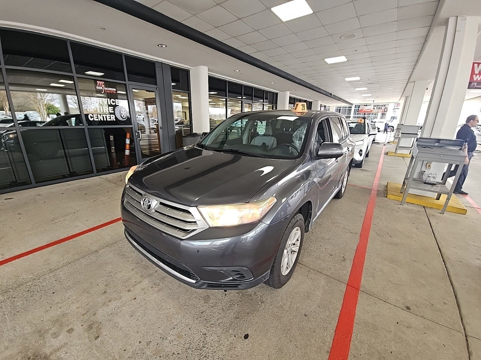 2013 Toyota Highlander Base Plus