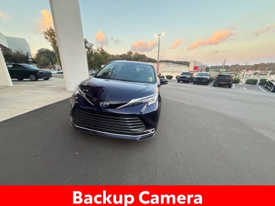 2024 Toyota Sienna Limited 7 Passenger