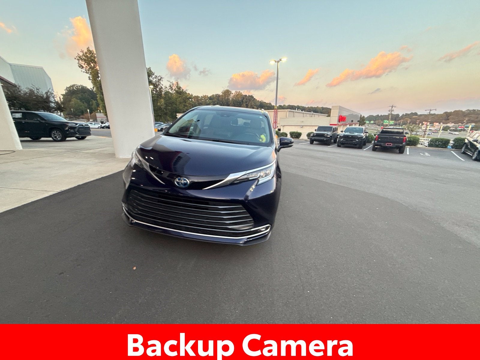 2024 Toyota Sienna Limited 7 Passenger