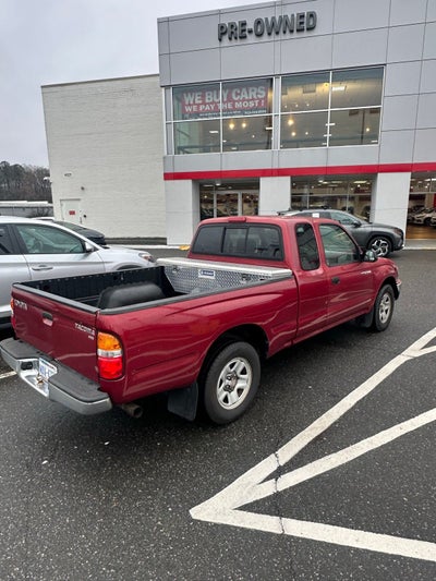 2002 Toyota Tacoma Base