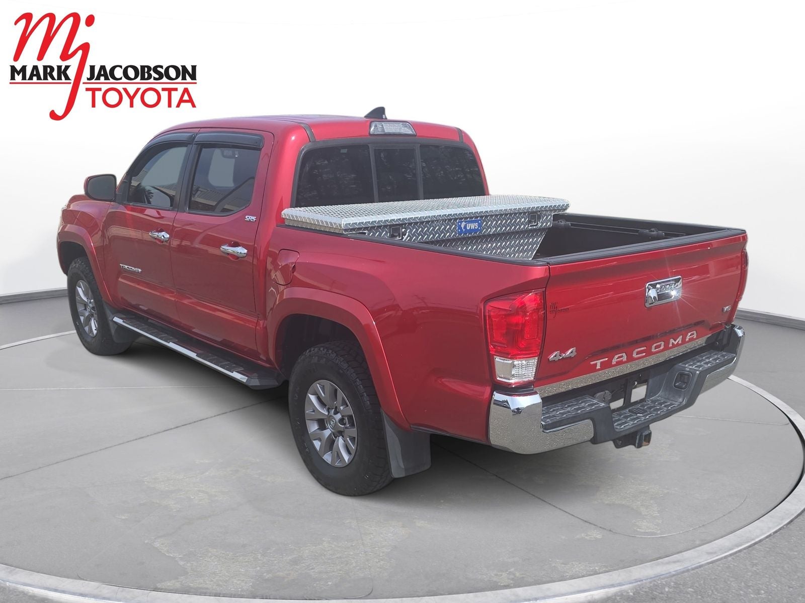 2017 Toyota Tacoma SR5