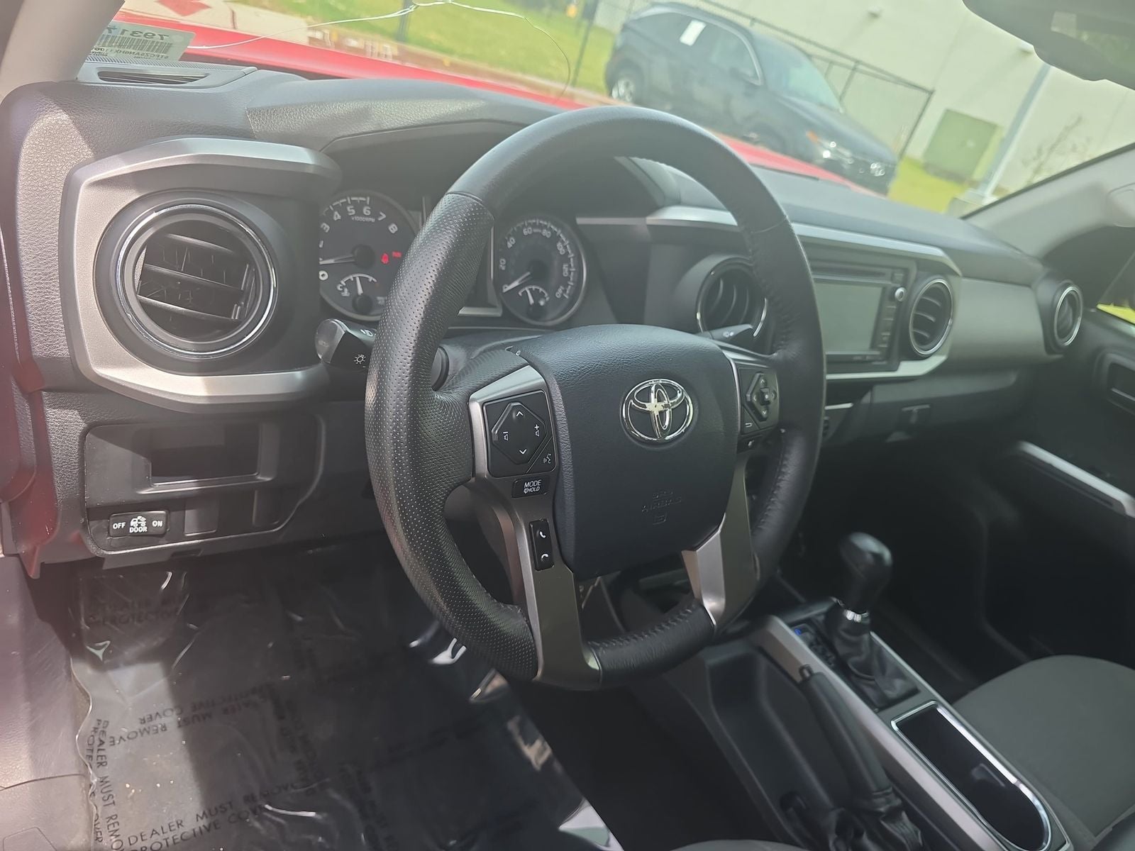 2017 Toyota Tacoma SR5