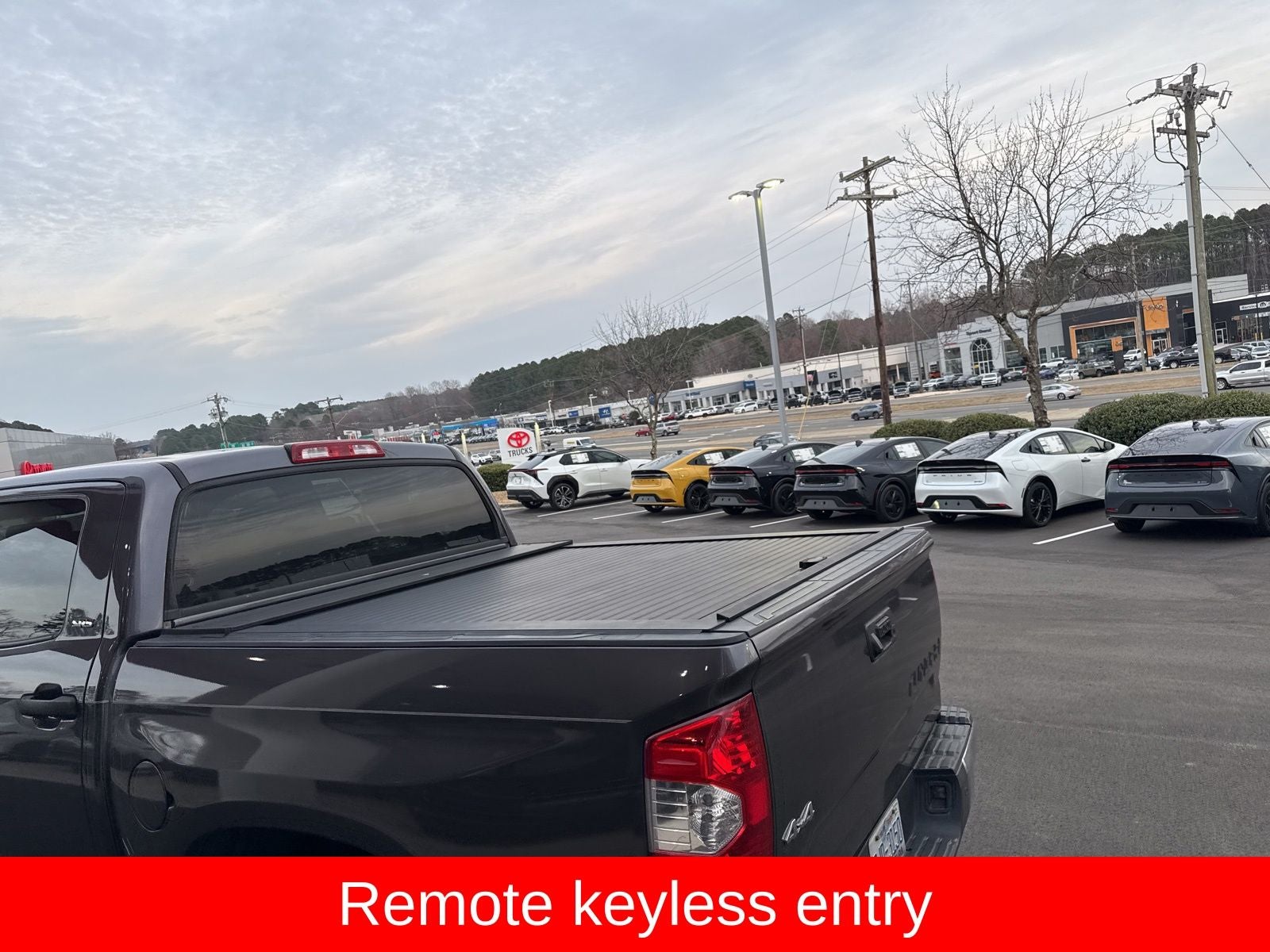 2017 Toyota Tundra SR5