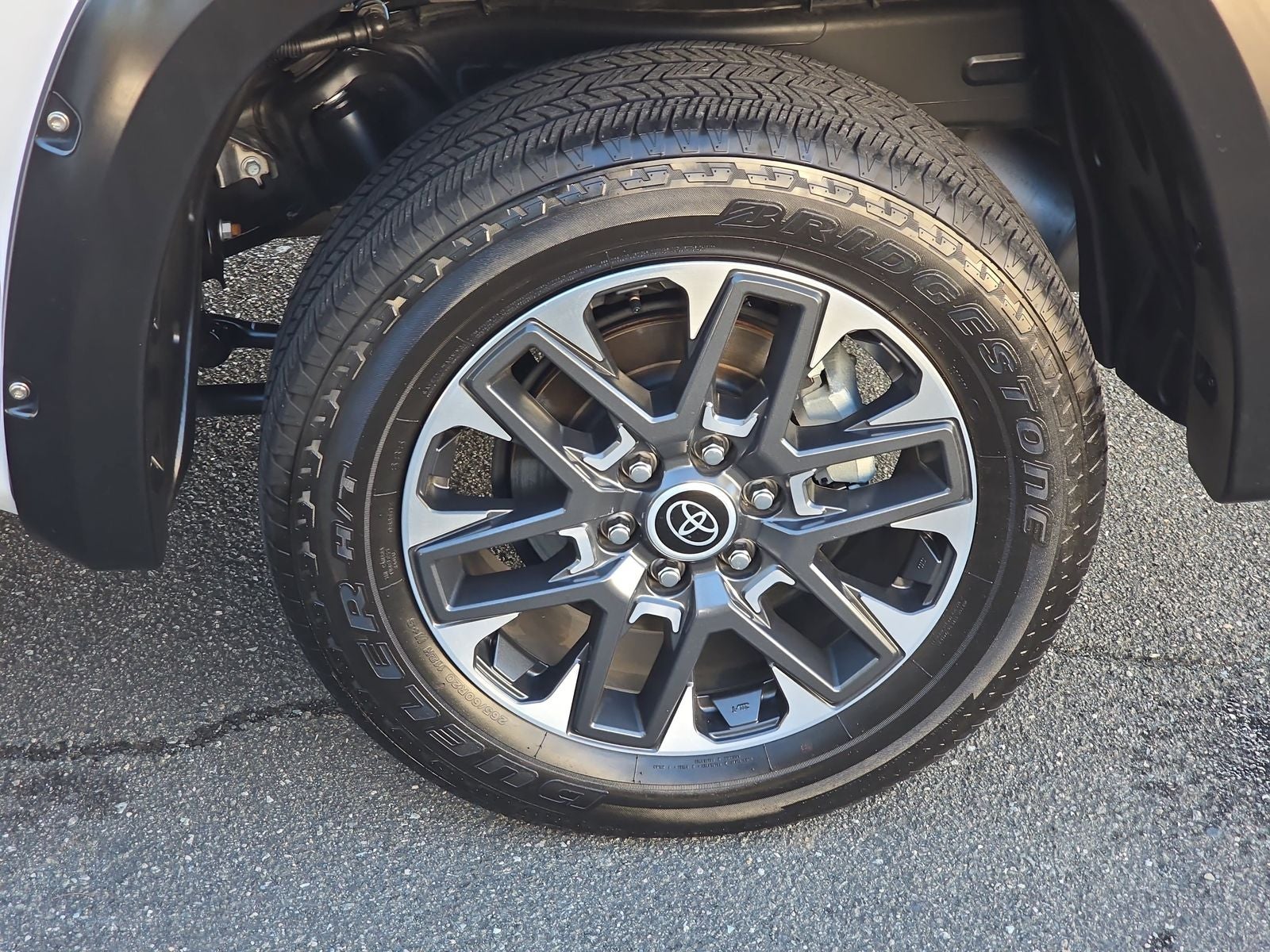 2024 Toyota Tundra Hybrid Limited