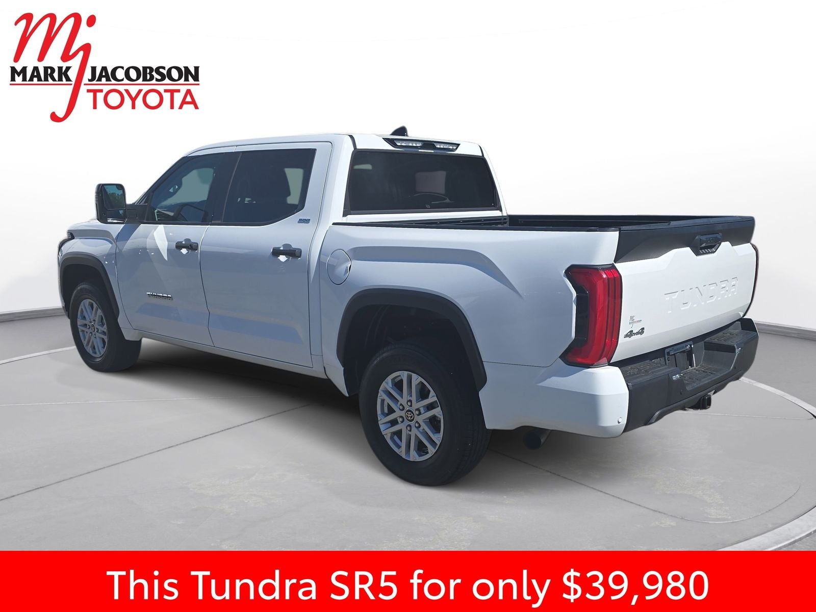 2022 Toyota Tundra SR5