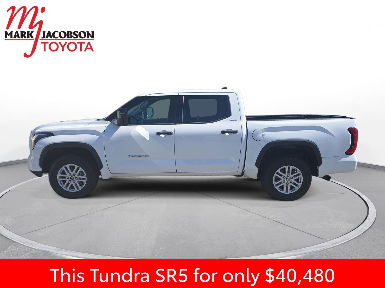 2022 Toyota Tundra SR5